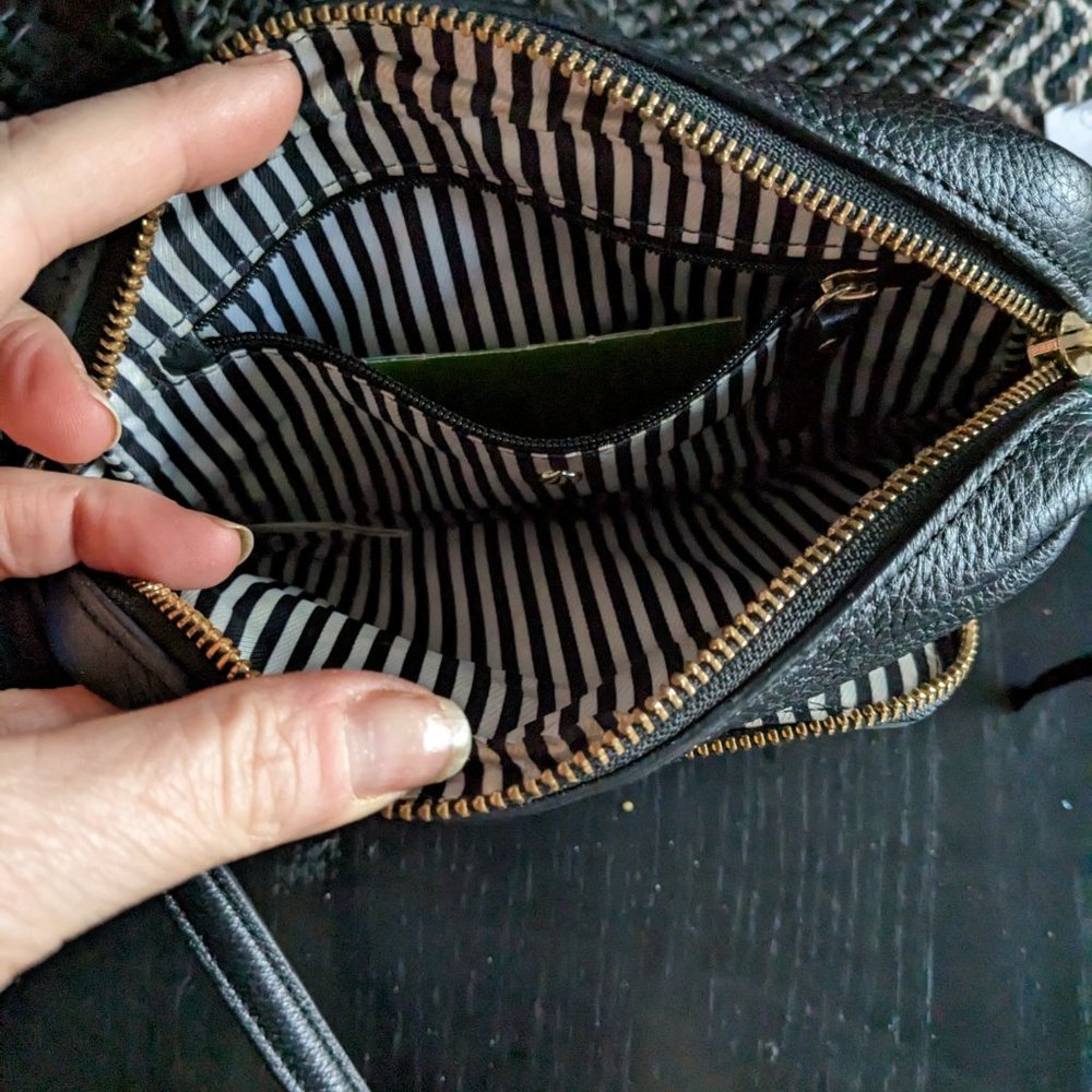 Small Kate Spade bag - Picture 2 of 2
